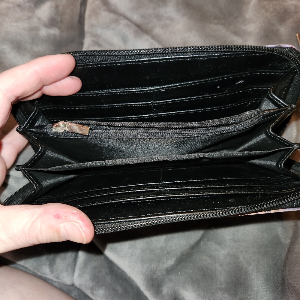 Beautiful wallet - Picture 3 of 4